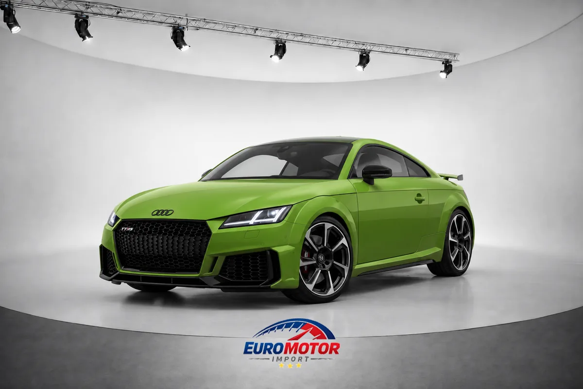 Audi TT RS Coupé quattro como ejemplo de deportivo de importación